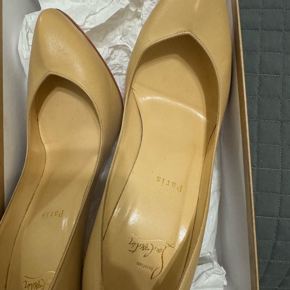 Christian Louboutin Breche Napa Pumps - Picture 3 of 13